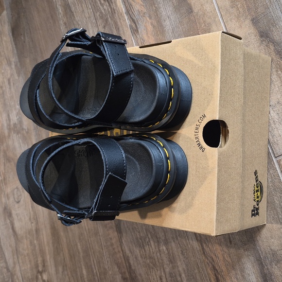 Dr. Martens Voss II Athena Black Platform Sandals, EU 38, Listing as Size 8 - Picture 9 of 16